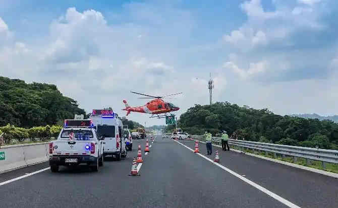凤山高速公路汽车救援案例